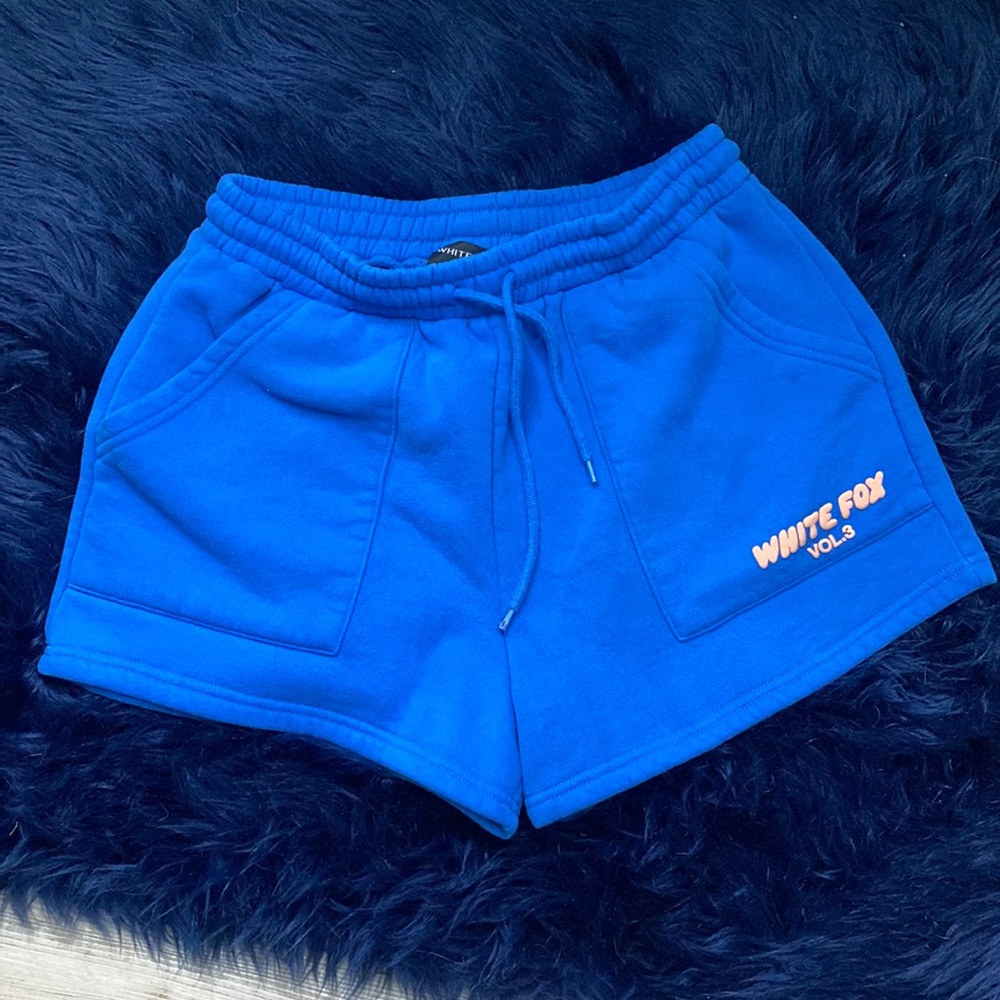 Blue white fox shorts
